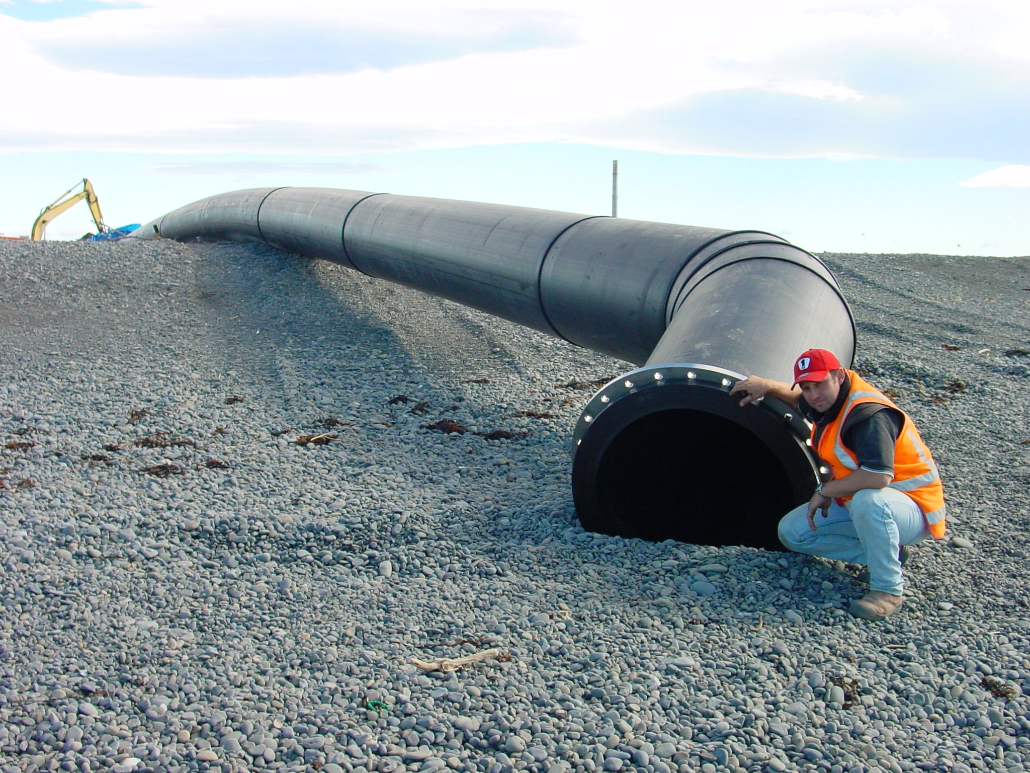 Army Bay pipe installation